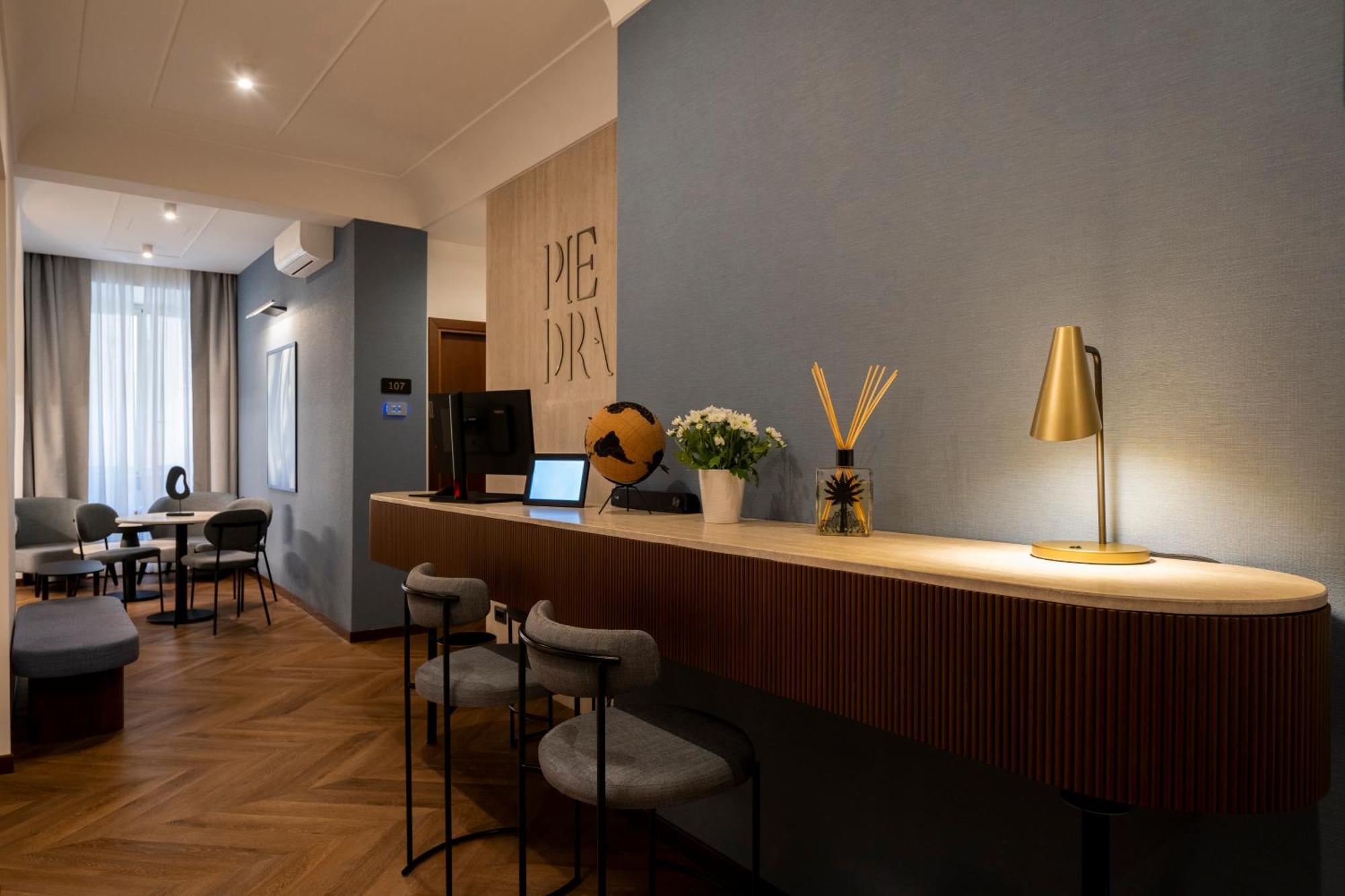 Boutique Hotel Piedra Rome City Centre Exterior photo