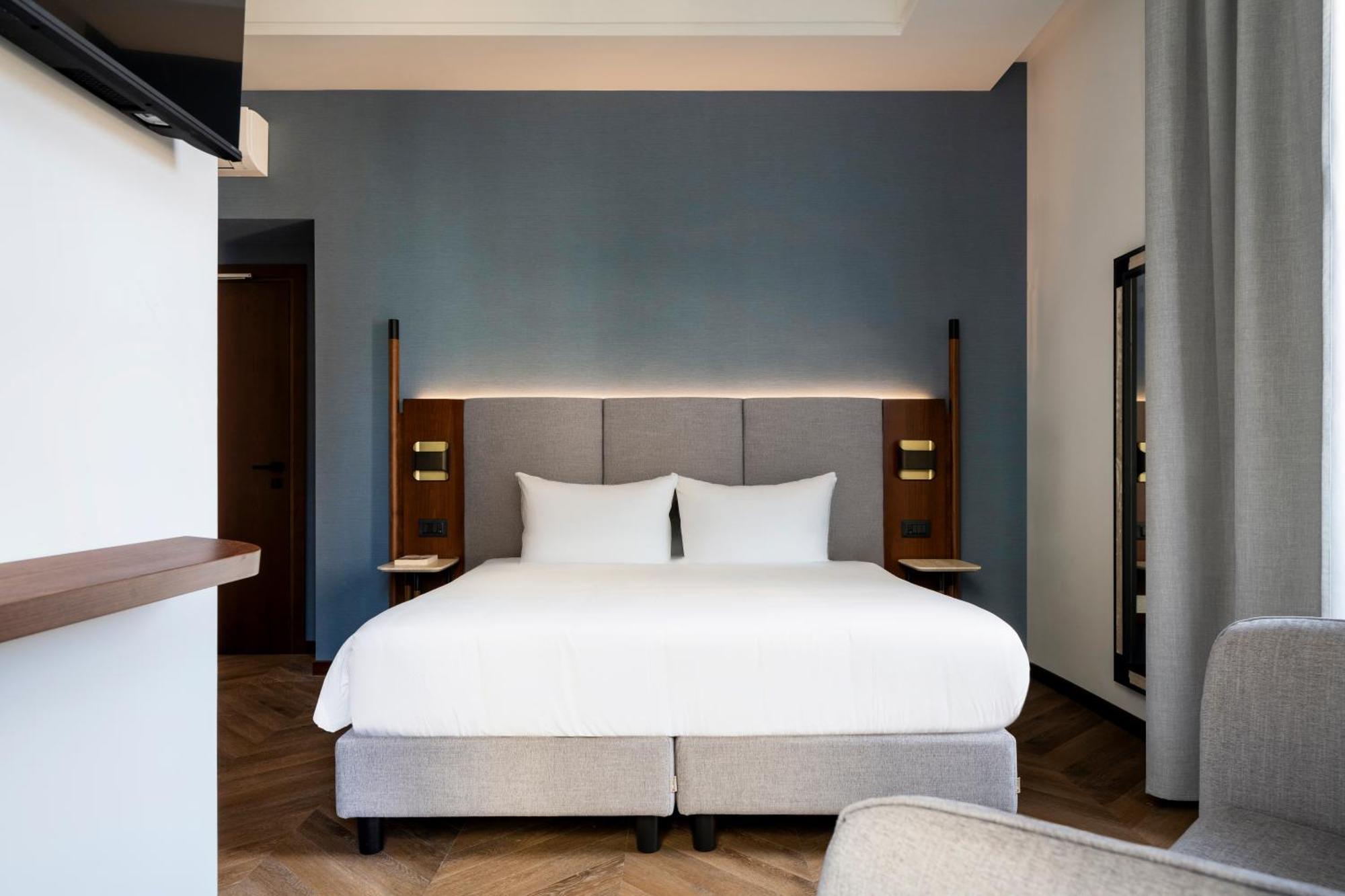 Boutique Hotel Piedra Rome City Centre Exterior photo